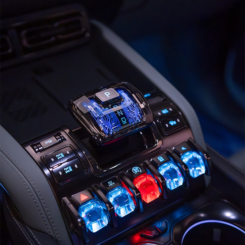 BYD Shark 2025  Illuminated crystal shift knob